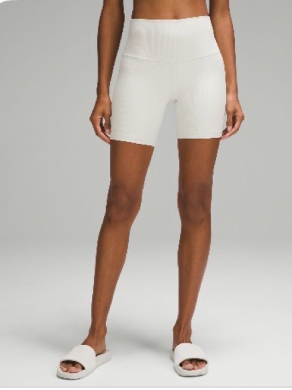 LULULEMON Align Ribbed
High-Rise Short 6" *Shine